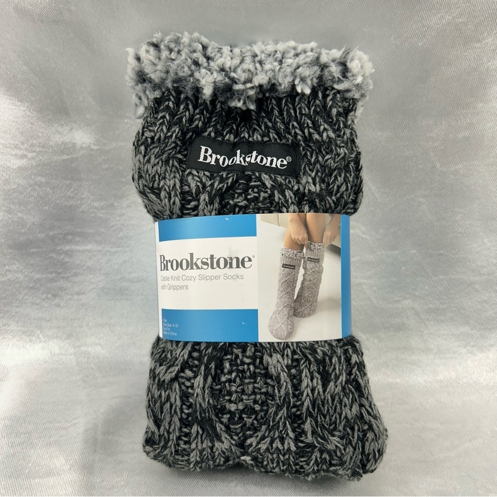 Brookstone Black & Gray Cable Knit Slipper Socks with Grippers Size OS 4-10